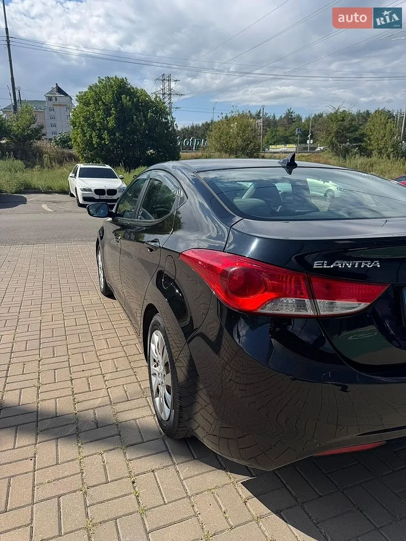 2012 Hyundai Elantra - мініатюра 23