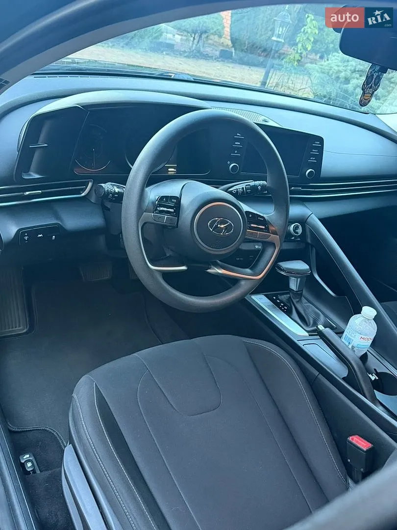 2022 Hyundai Elantra - мініатюра 7