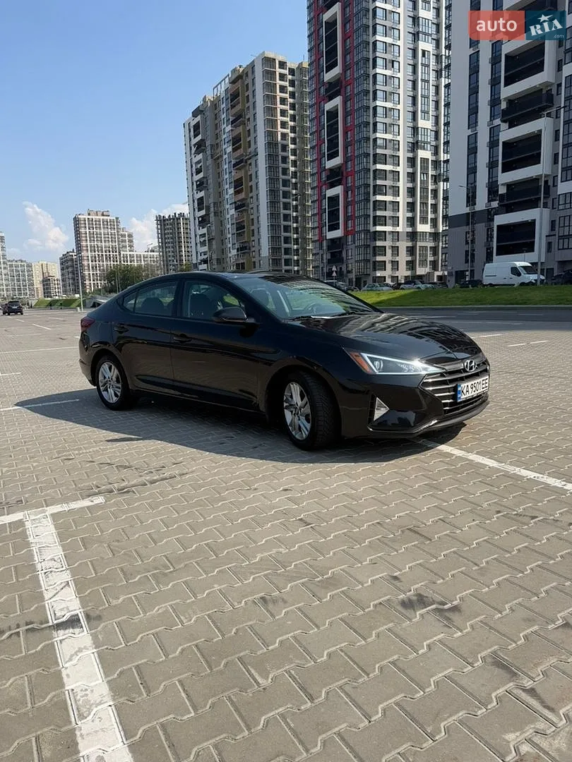 2019 Hyundai Elantra - мініатюра 5