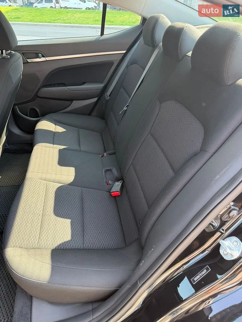 2019 Hyundai Elantra - мініатюра 42