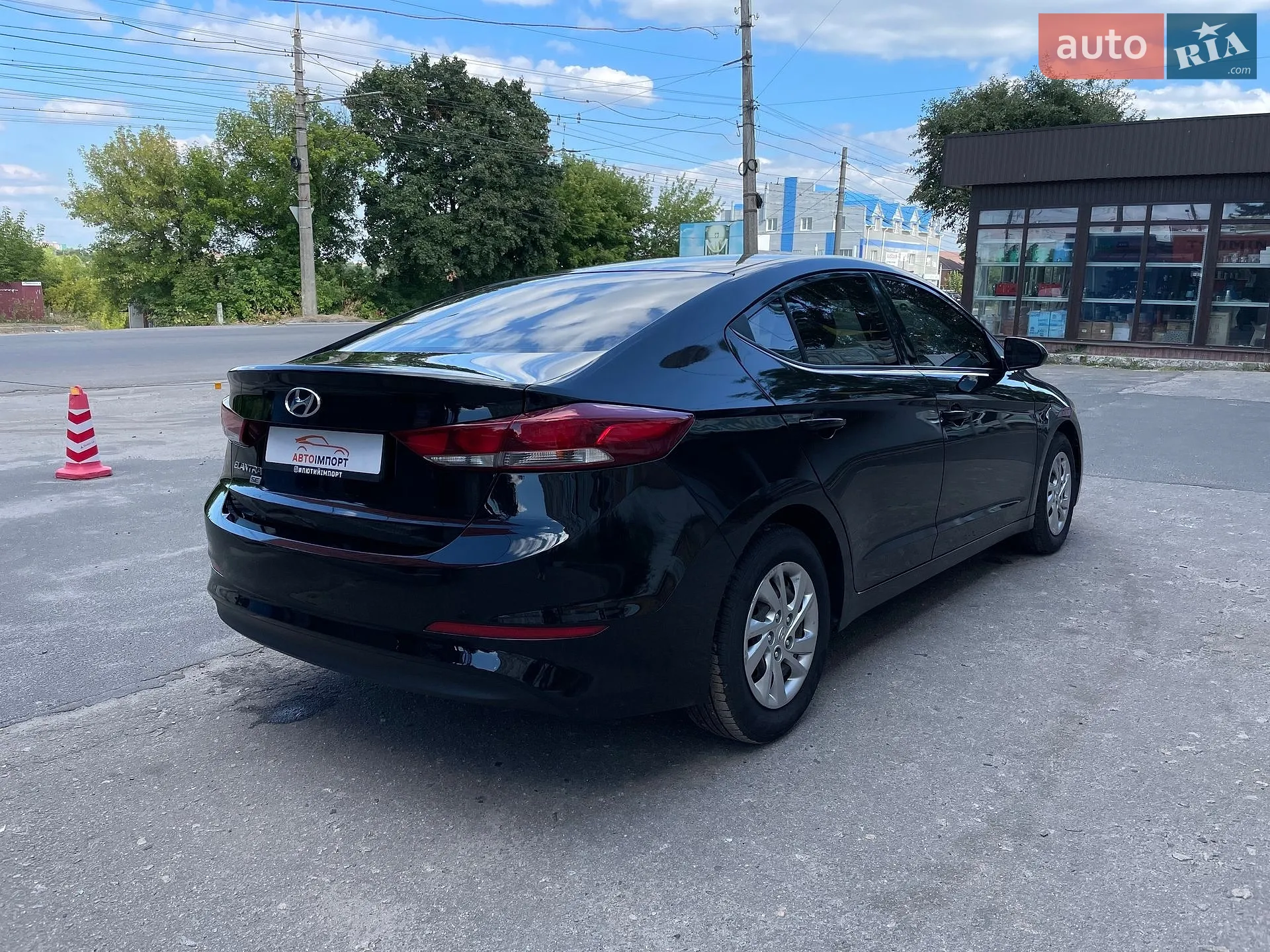 2017 Hyundai Elantra - мініатюра 3