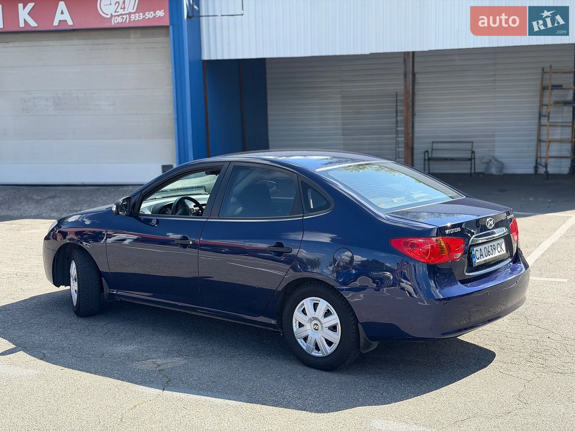 2011 Hyundai Elantra - мініатюра 8