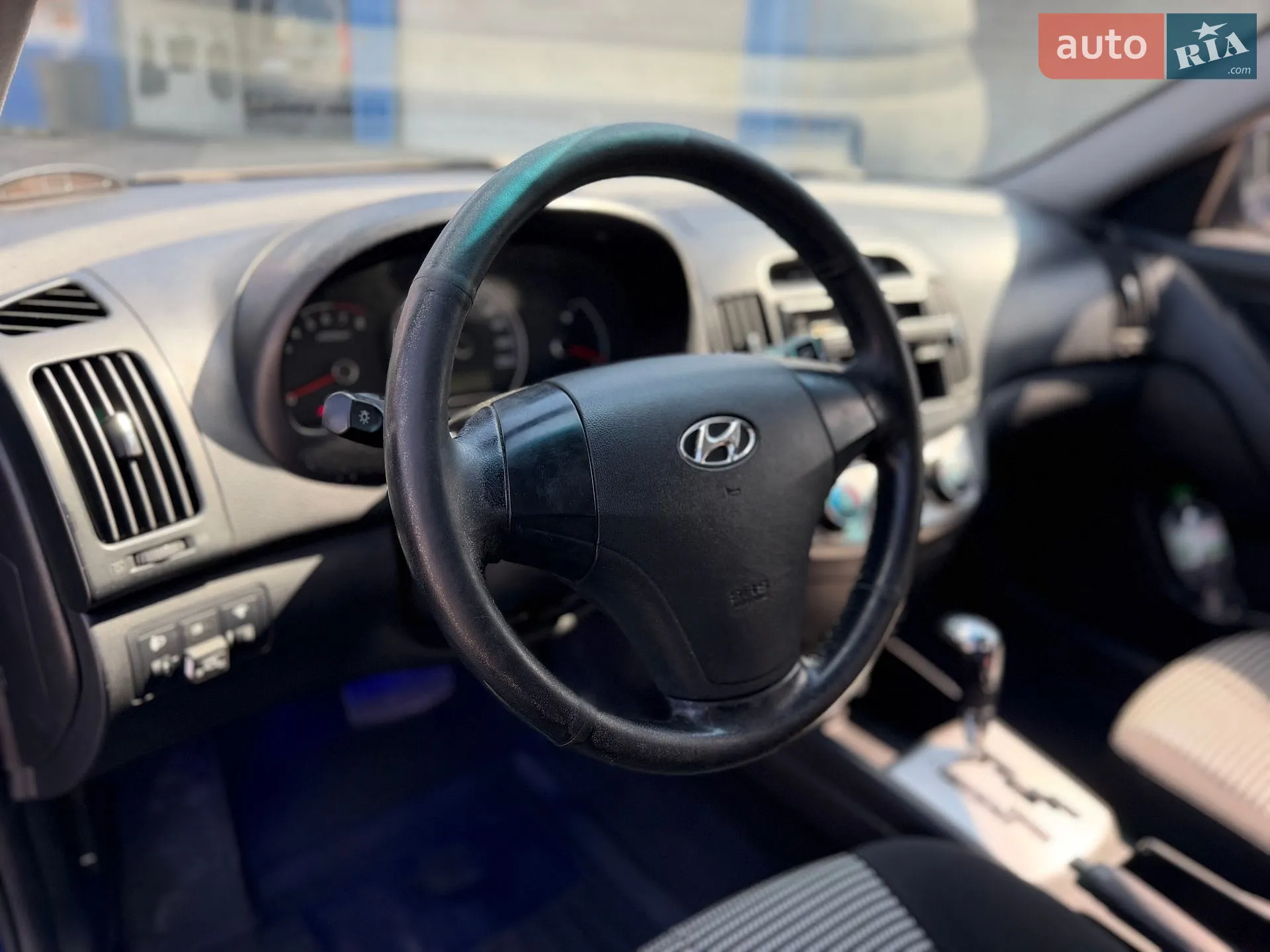 2011 Hyundai Elantra - мініатюра 22