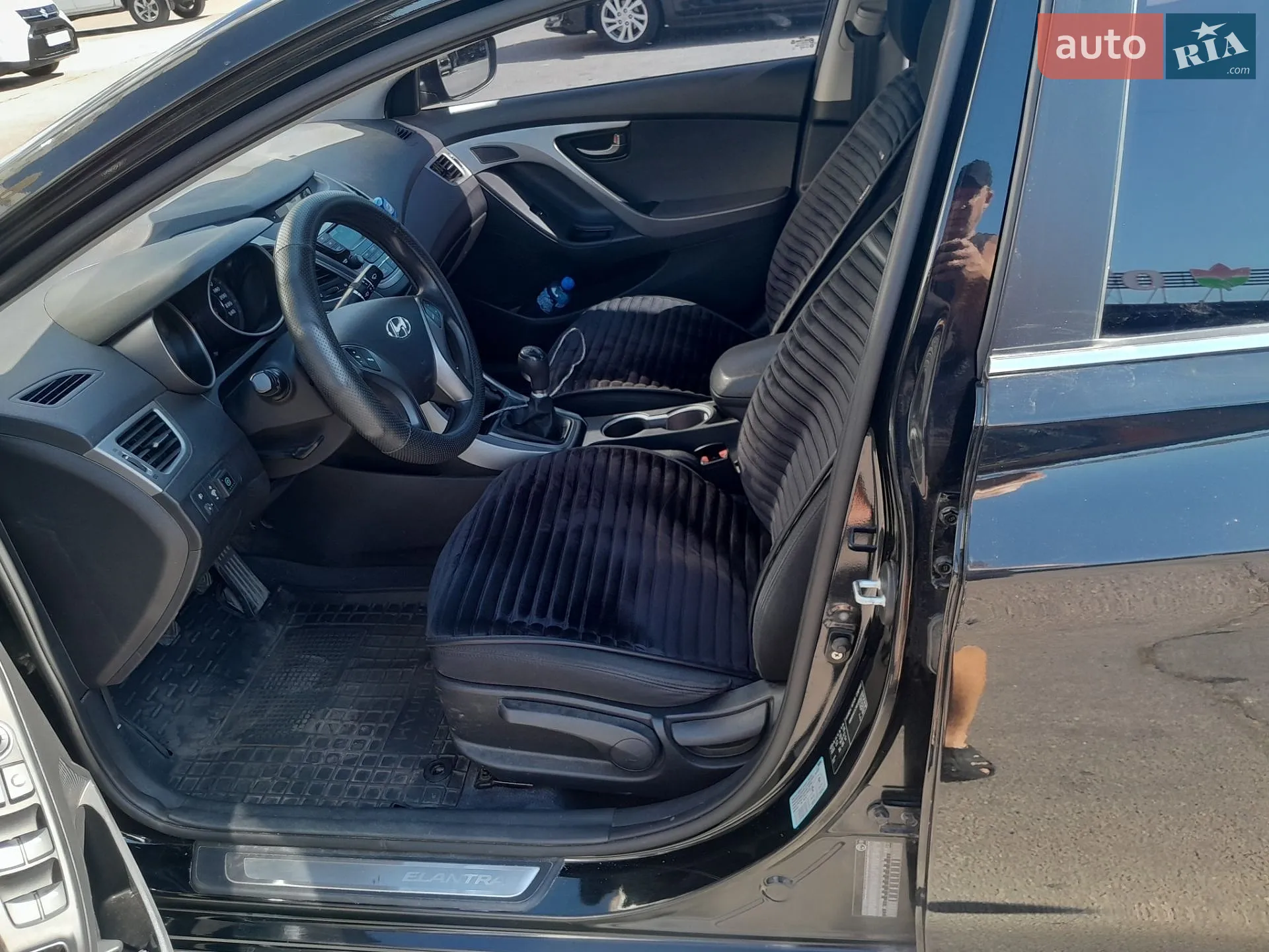 2014 Hyundai Elantra - мініатюра 13