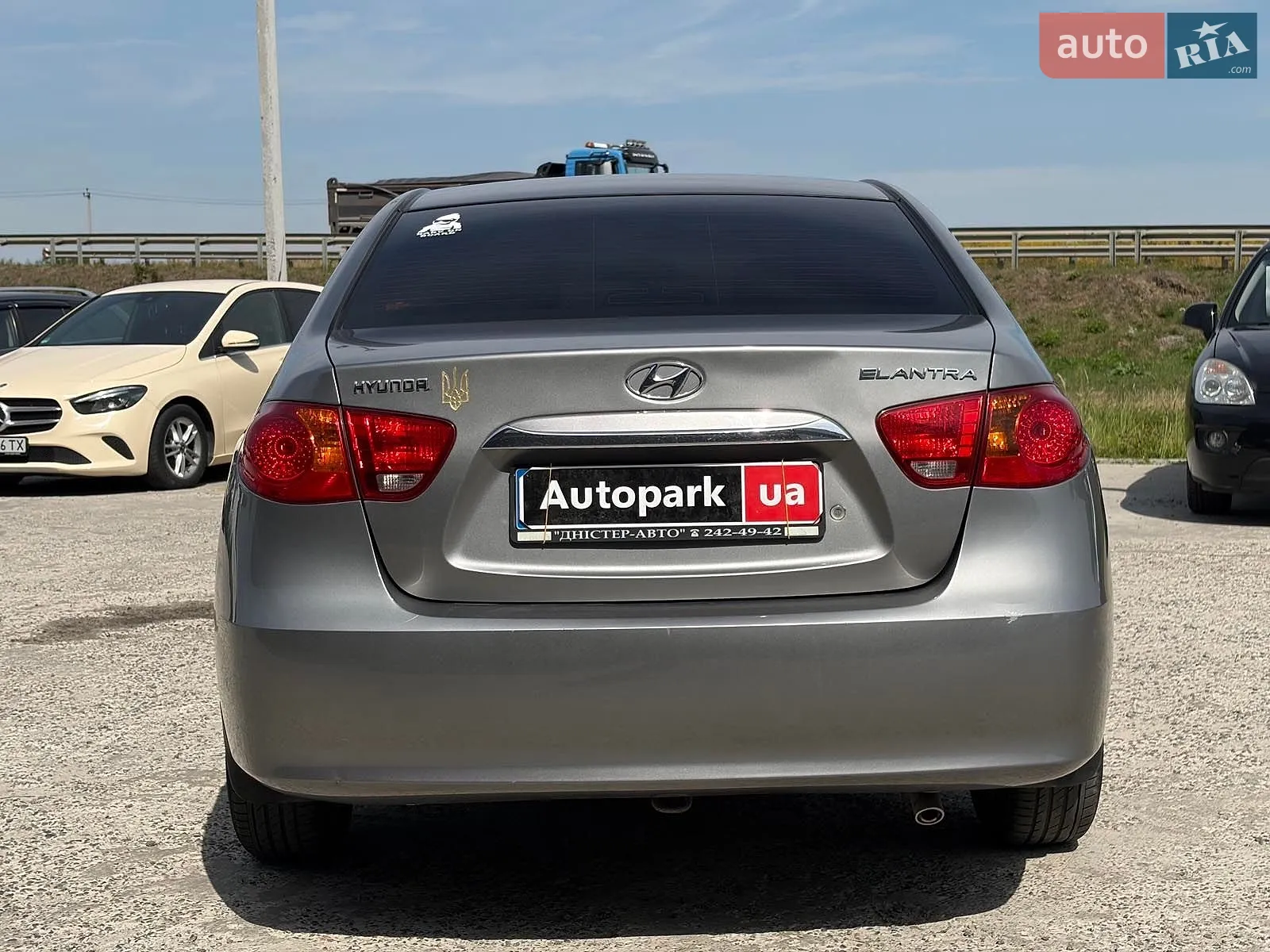 2011 Hyundai Elantra - мініатюра 8