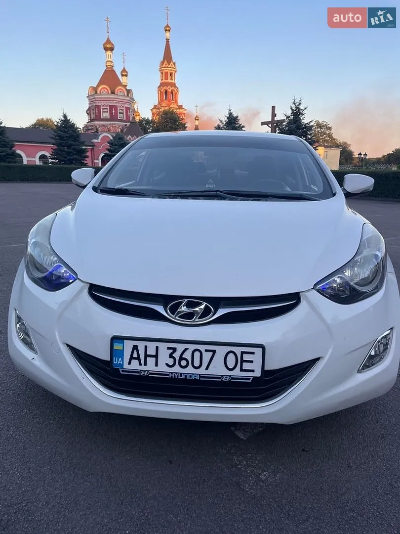 2012 Hyundai Elantra - мініатюра 8