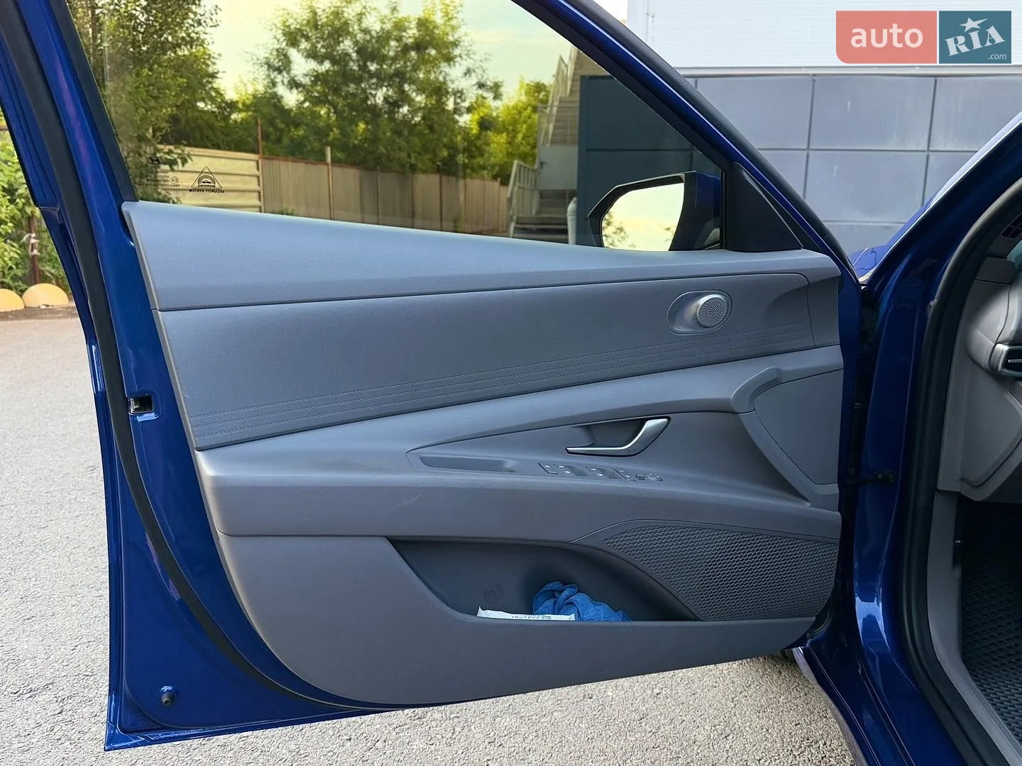 2021 Hyundai Elantra - мініатюра 30