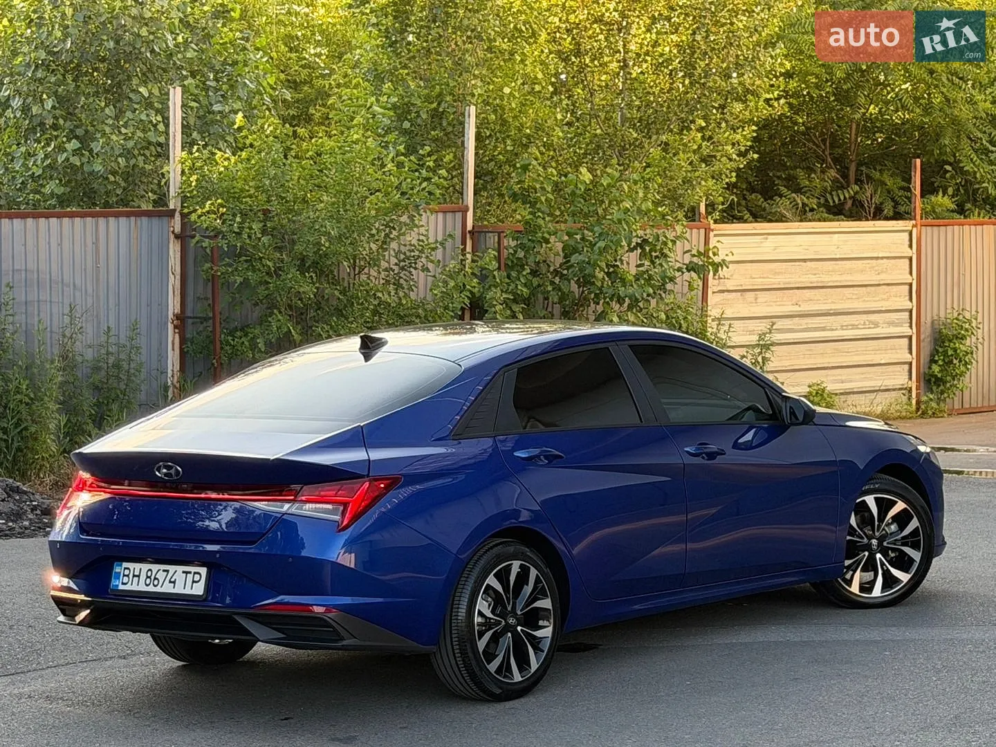 2021 Hyundai Elantra - мініатюра 27