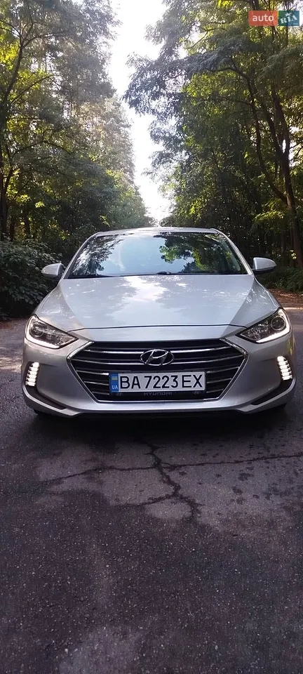2017 Hyundai Elantra - мініатюра 14