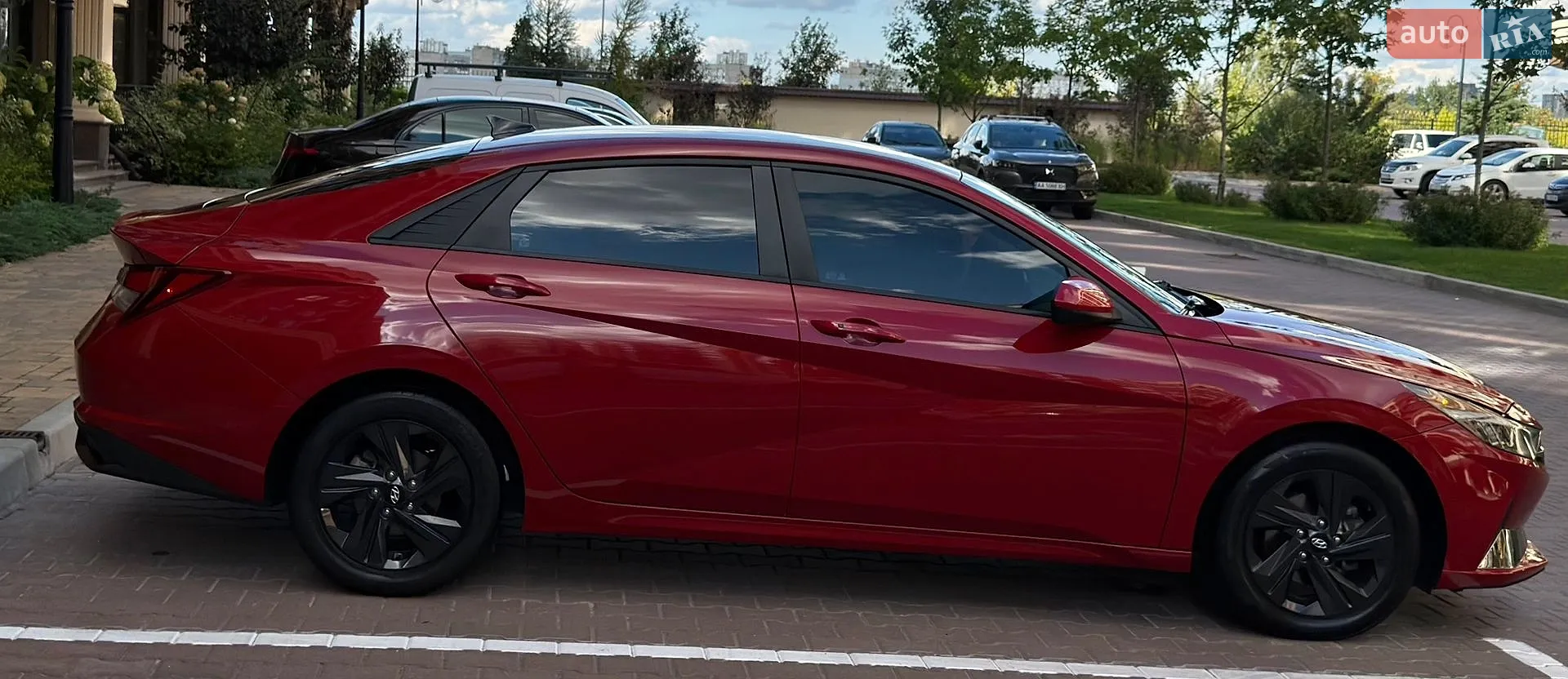 2022 Hyundai Elantra - мініатюра 23