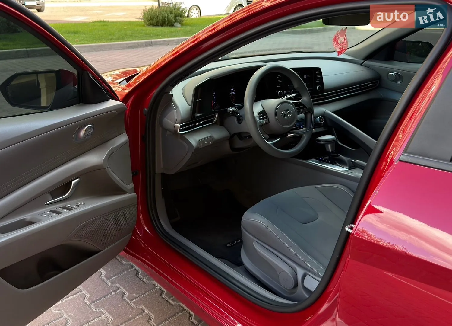 2022 Hyundai Elantra - мініатюра 64