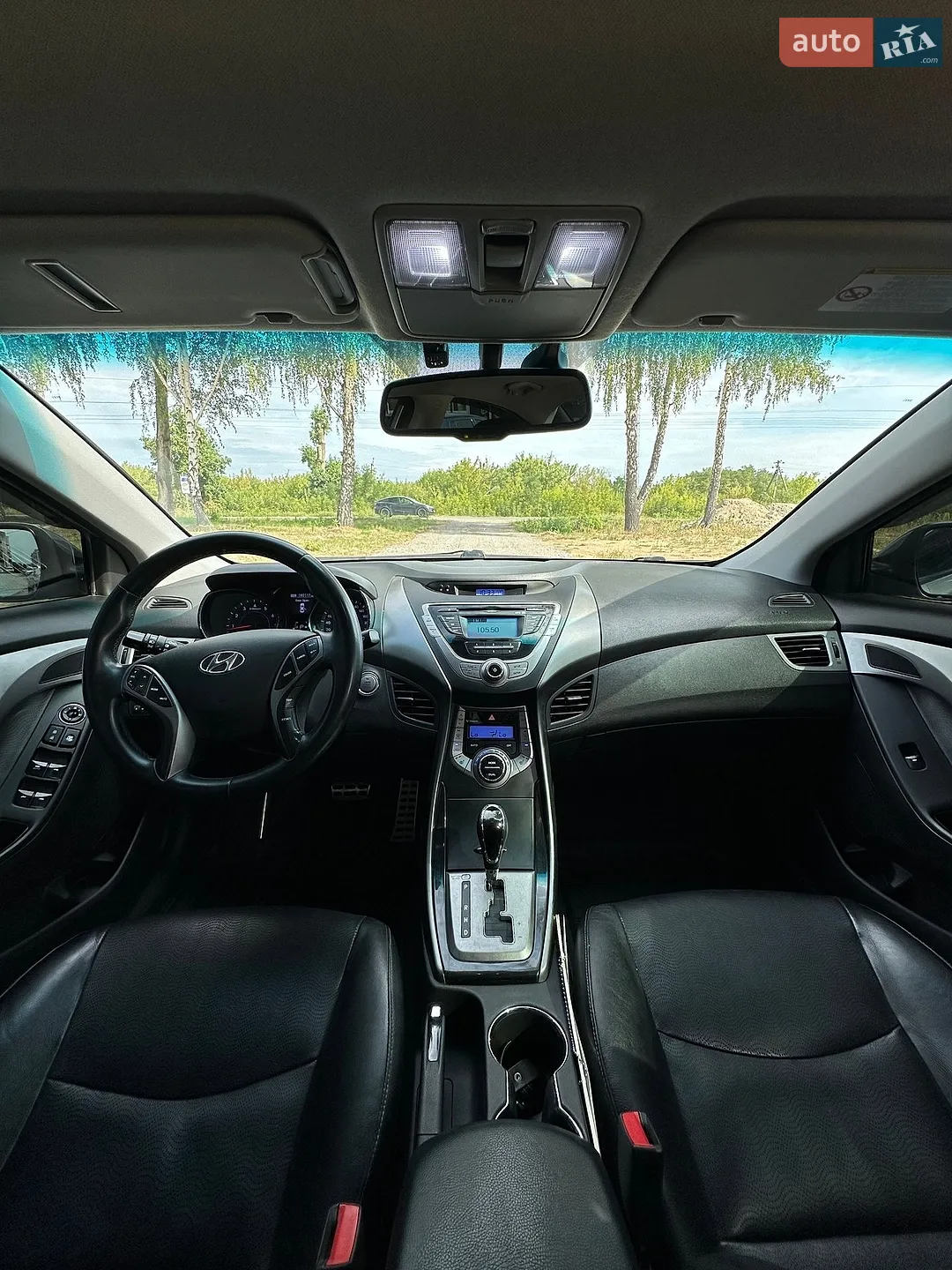 2013 Hyundai Elantra - мініатюра 25