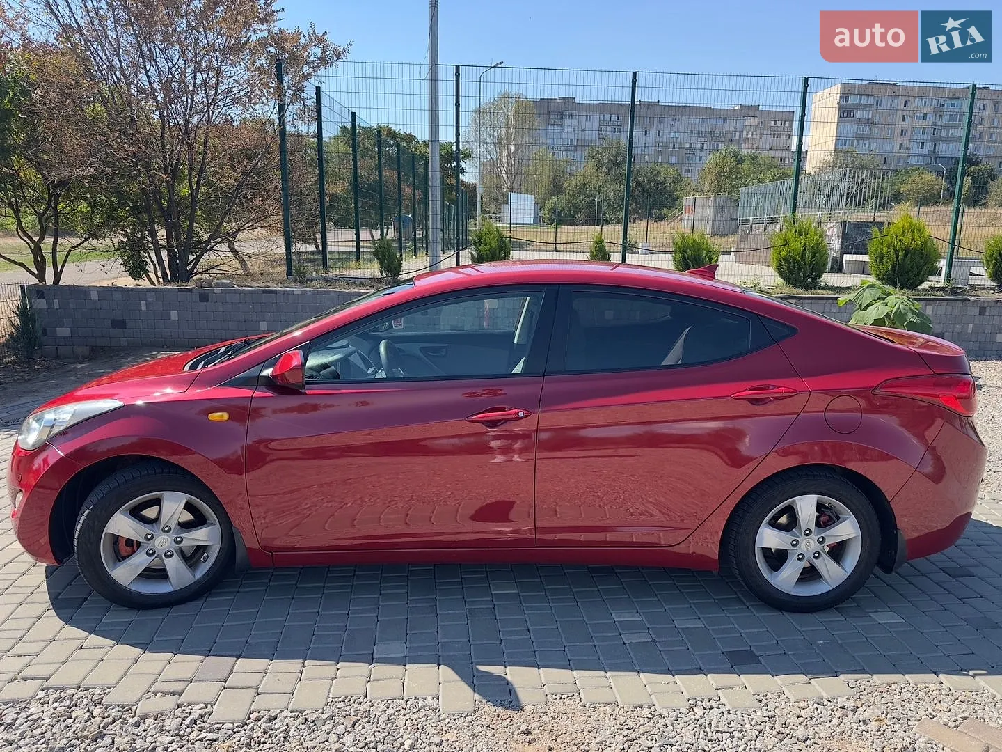 2013 Hyundai Elantra - мініатюра 3