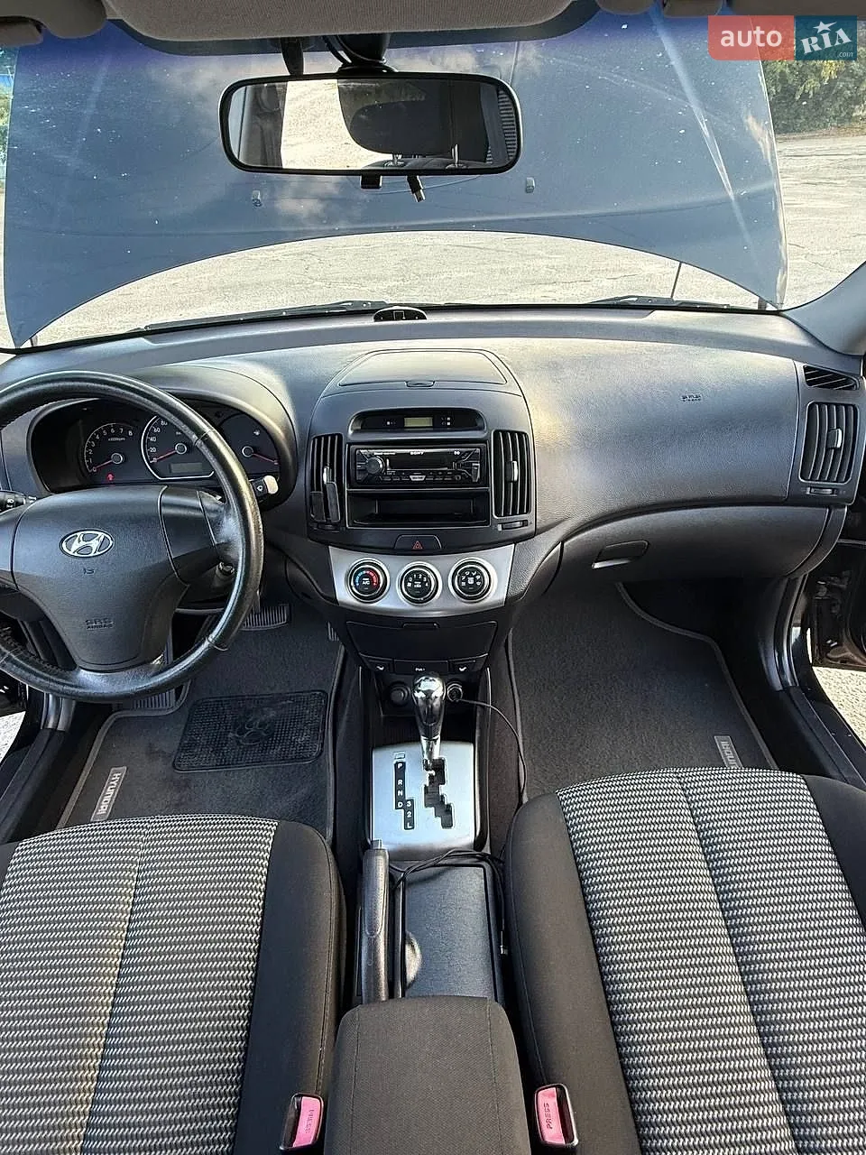 2010 Hyundai Elantra - мініатюра 7