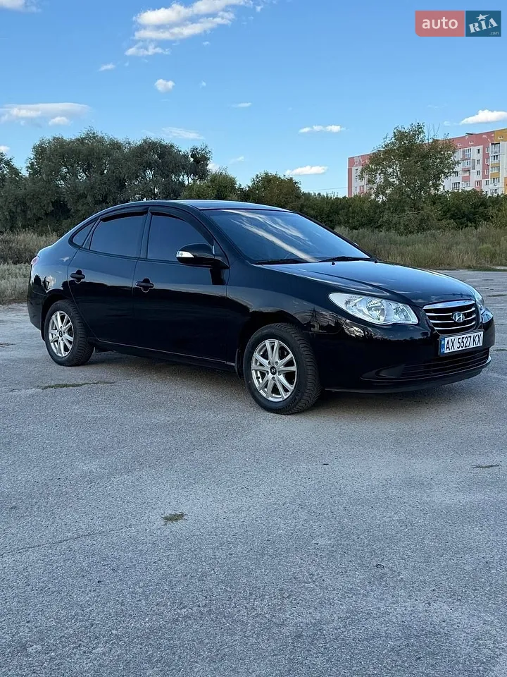 2011 Hyundai Elantra - мініатюра 18