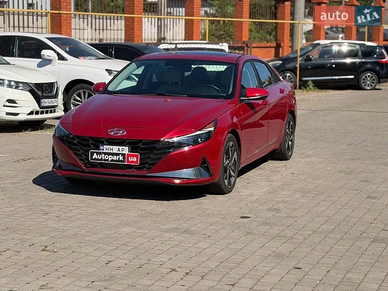 Hyundai Elantra 2021