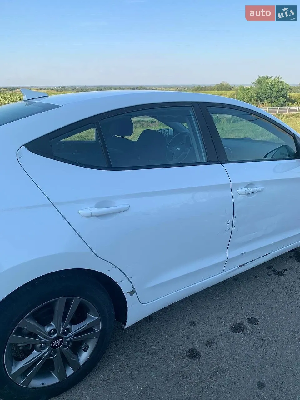 2018 Hyundai Elantra - мініатюра 11