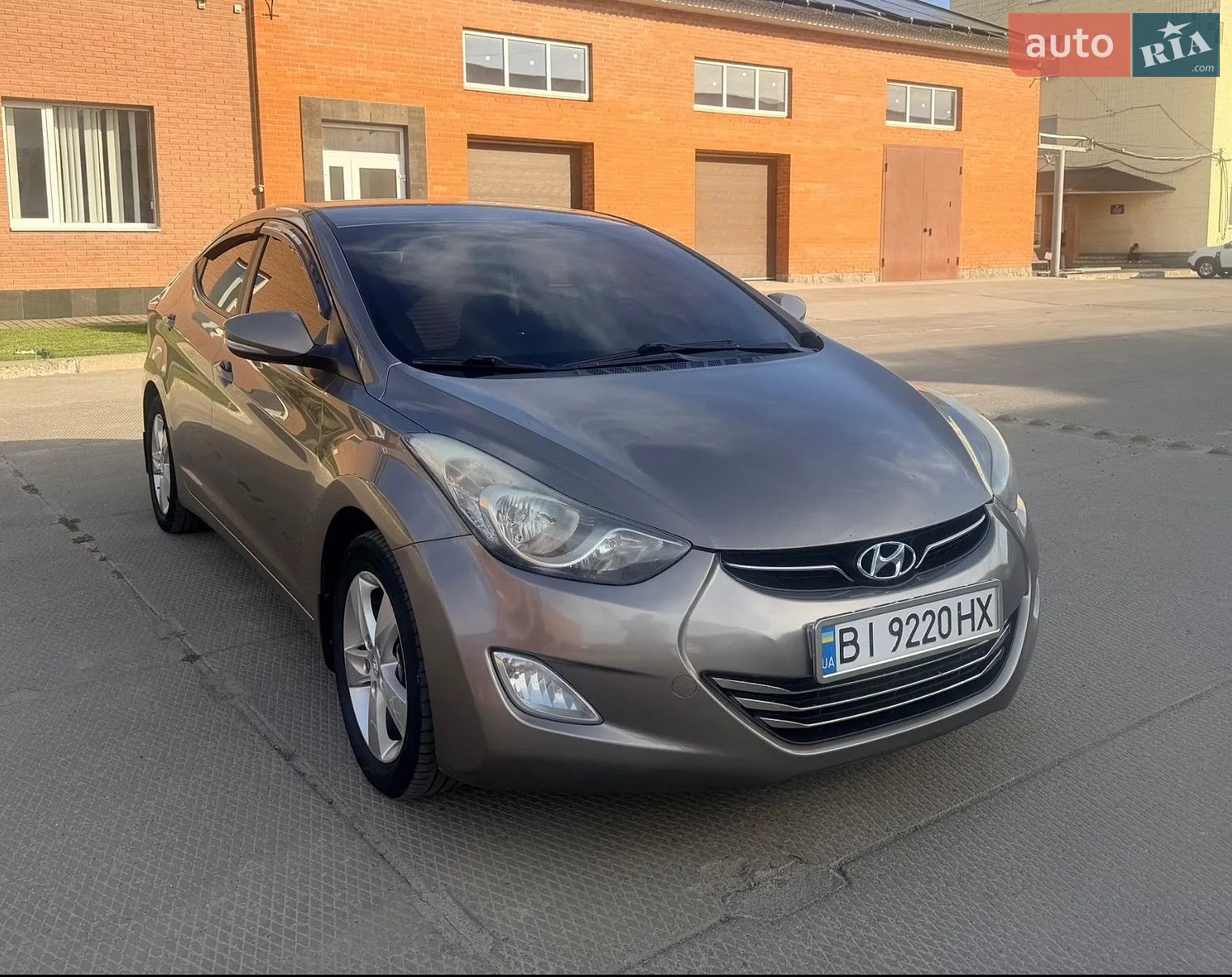 2013 Hyundai Elantra - мініатюра 4