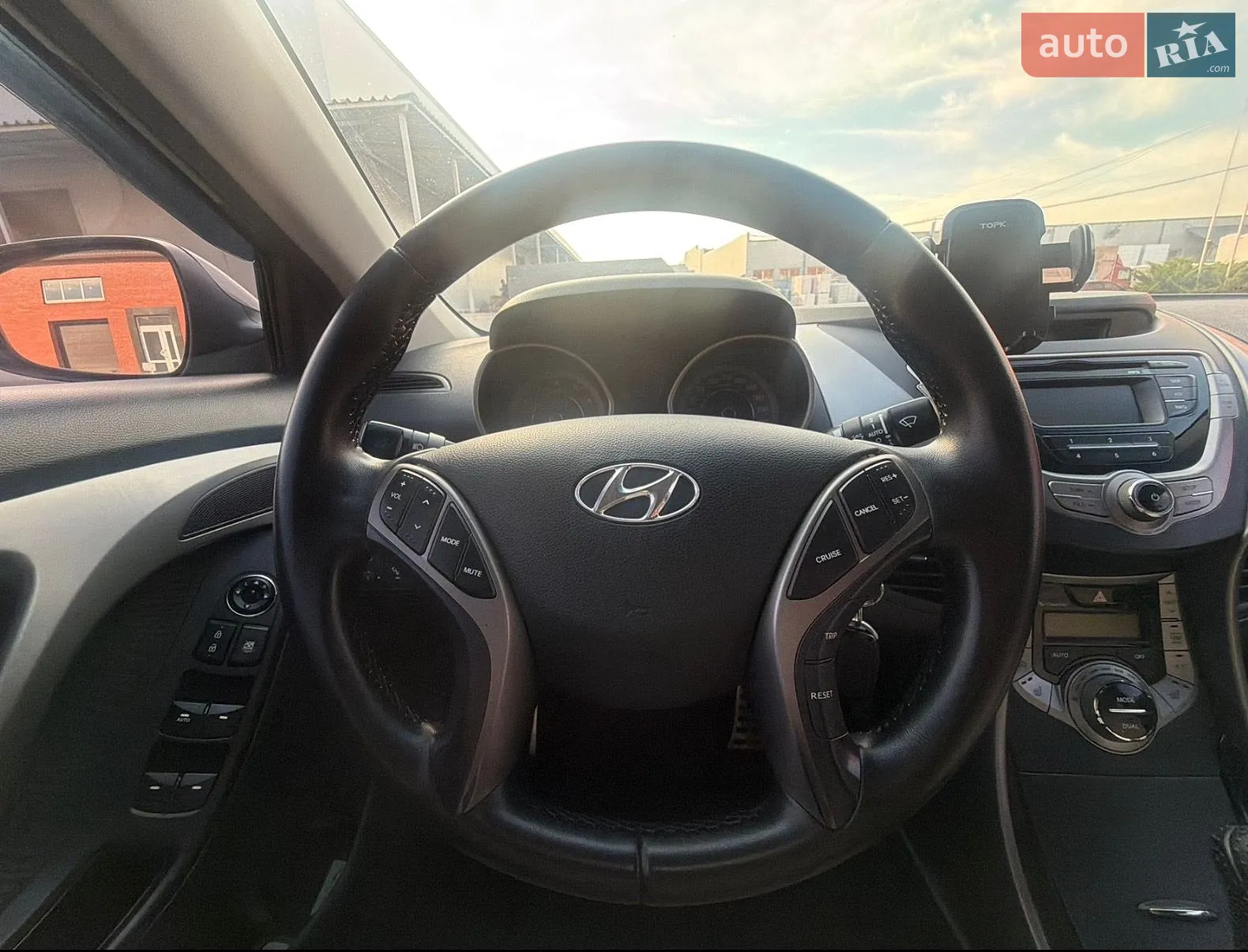2013 Hyundai Elantra - мініатюра 11