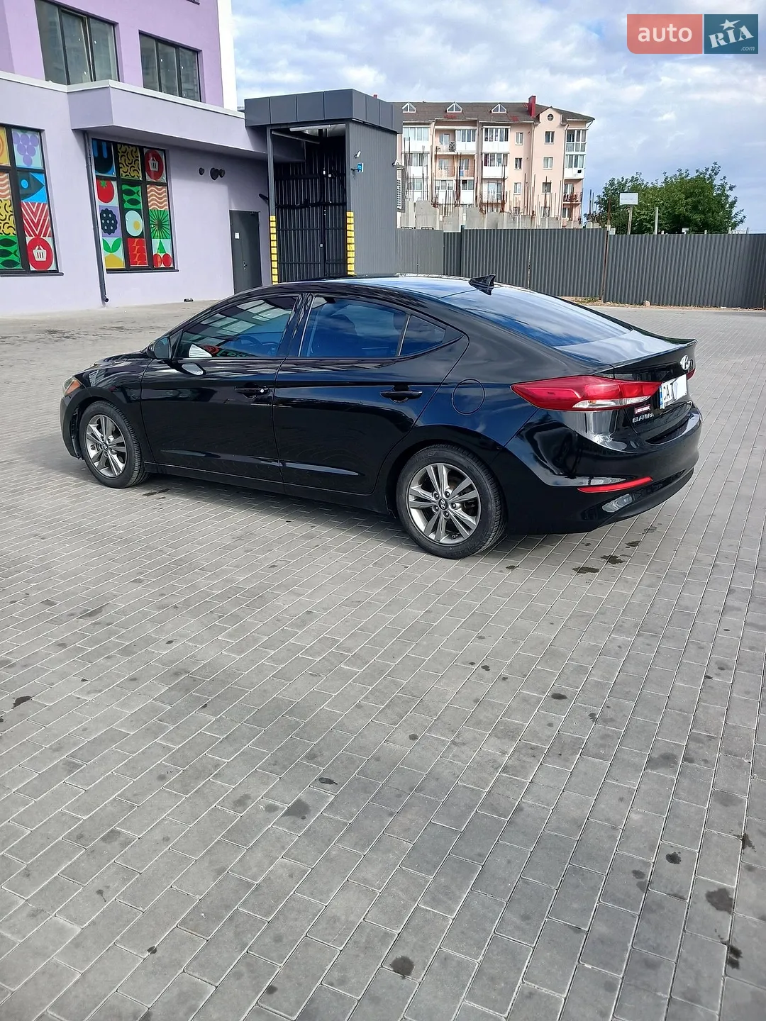 2018 Hyundai Elantra - мініатюра 9