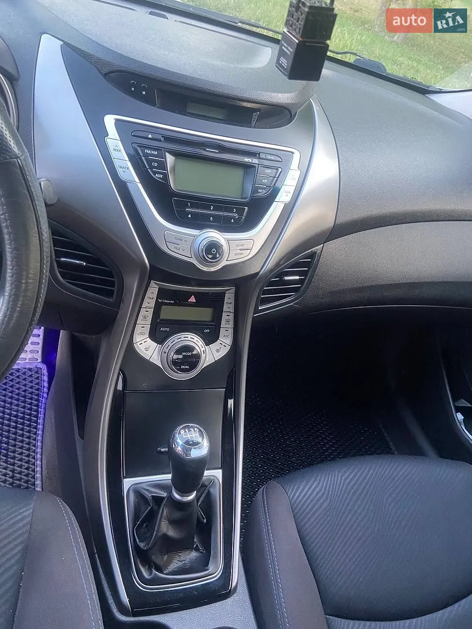 2011 Hyundai Elantra - мініатюра 5