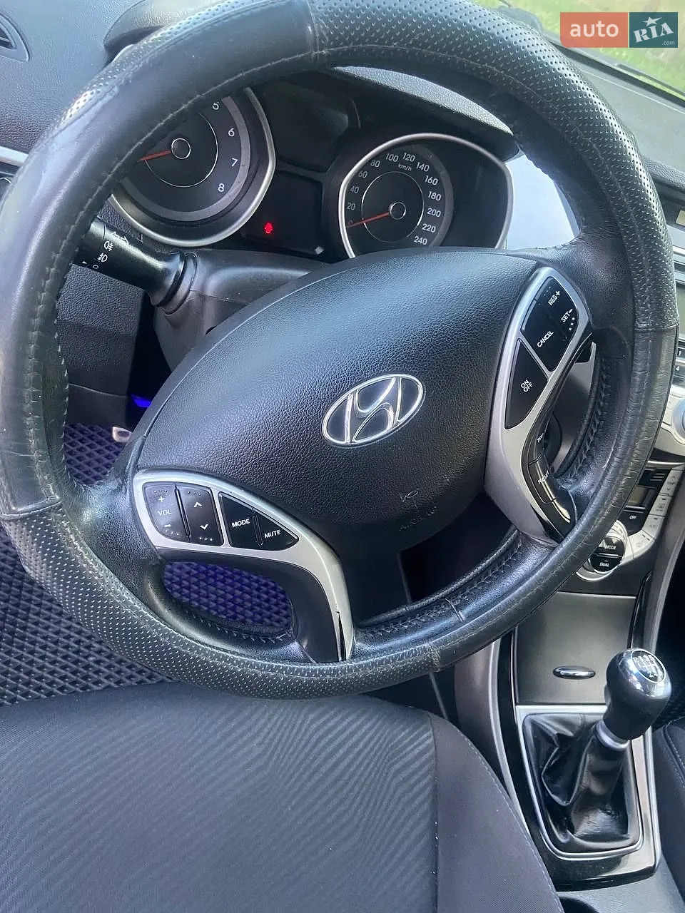 2011 Hyundai Elantra - мініатюра 4
