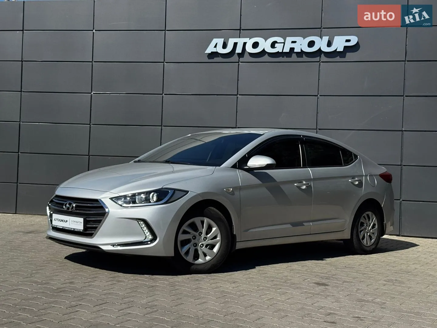 2016 Hyundai Elantra - мініатюра 7