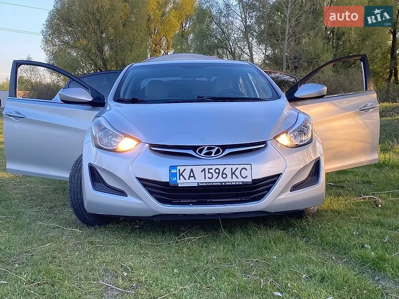 Hyundai Elantra