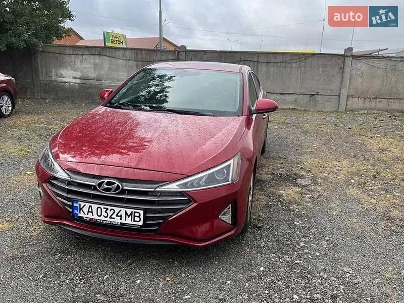 Hyundai Elantra