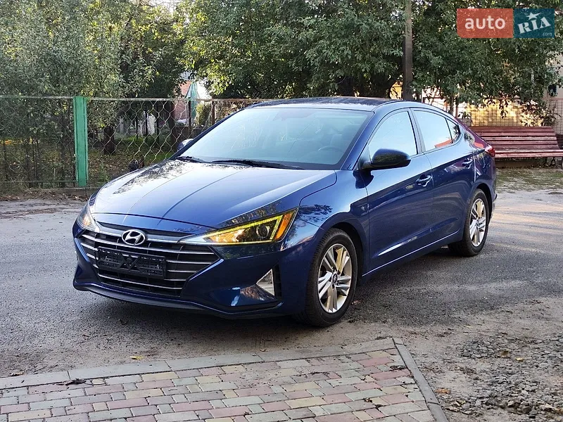 Hyundai Elantra 2019
