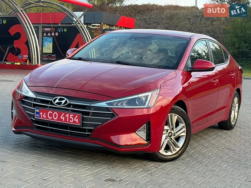 Hyundai Elantra