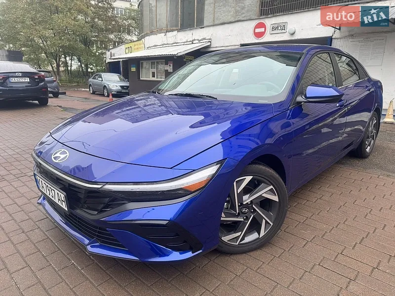 Hyundai Elantra
