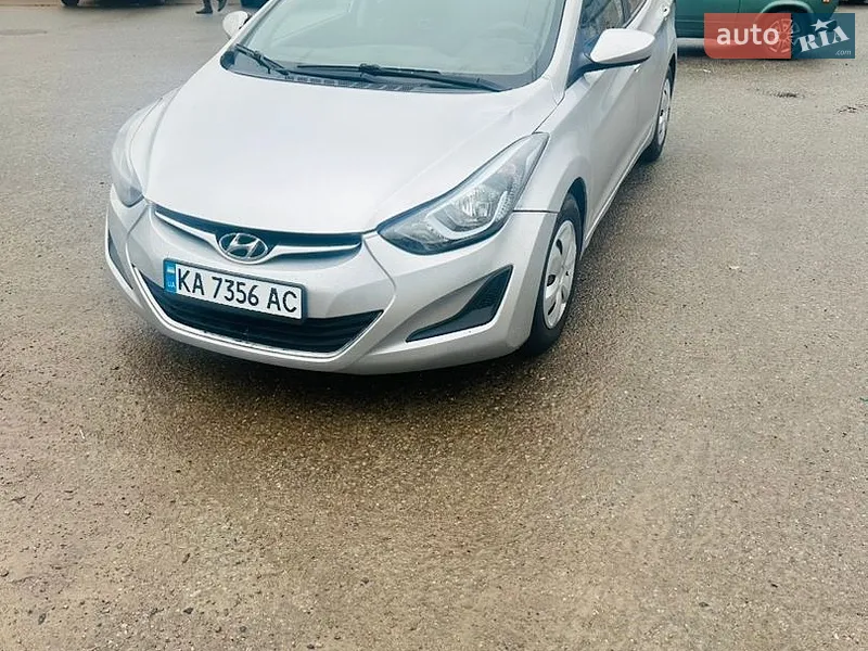 Hyundai Elantra