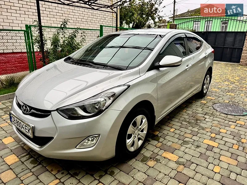 Hyundai Elantra