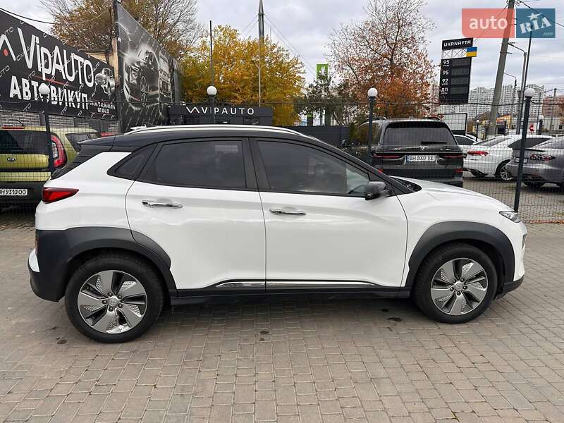 Позашляховик / Кросовер Hyundai Encino EV 2019 в Одесі фото 7 Позашляховик / Кросовер Hyundai Encino EV 2019 в Одесі