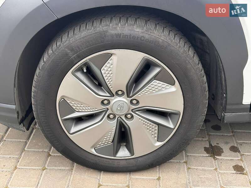Позашляховик / Кросовер Hyundai Encino EV 2019 в Одесі фото 12 Позашляховик / Кросовер Hyundai Encino EV 2019 в Одесі