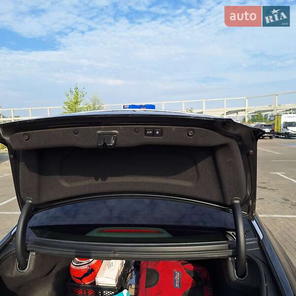 Седан Hyundai Equus 2015 в Києві