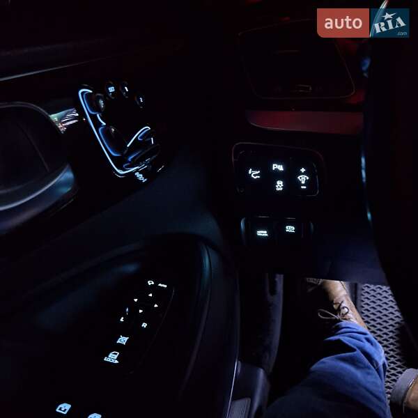 Седан Hyundai Equus 2015 в Києві