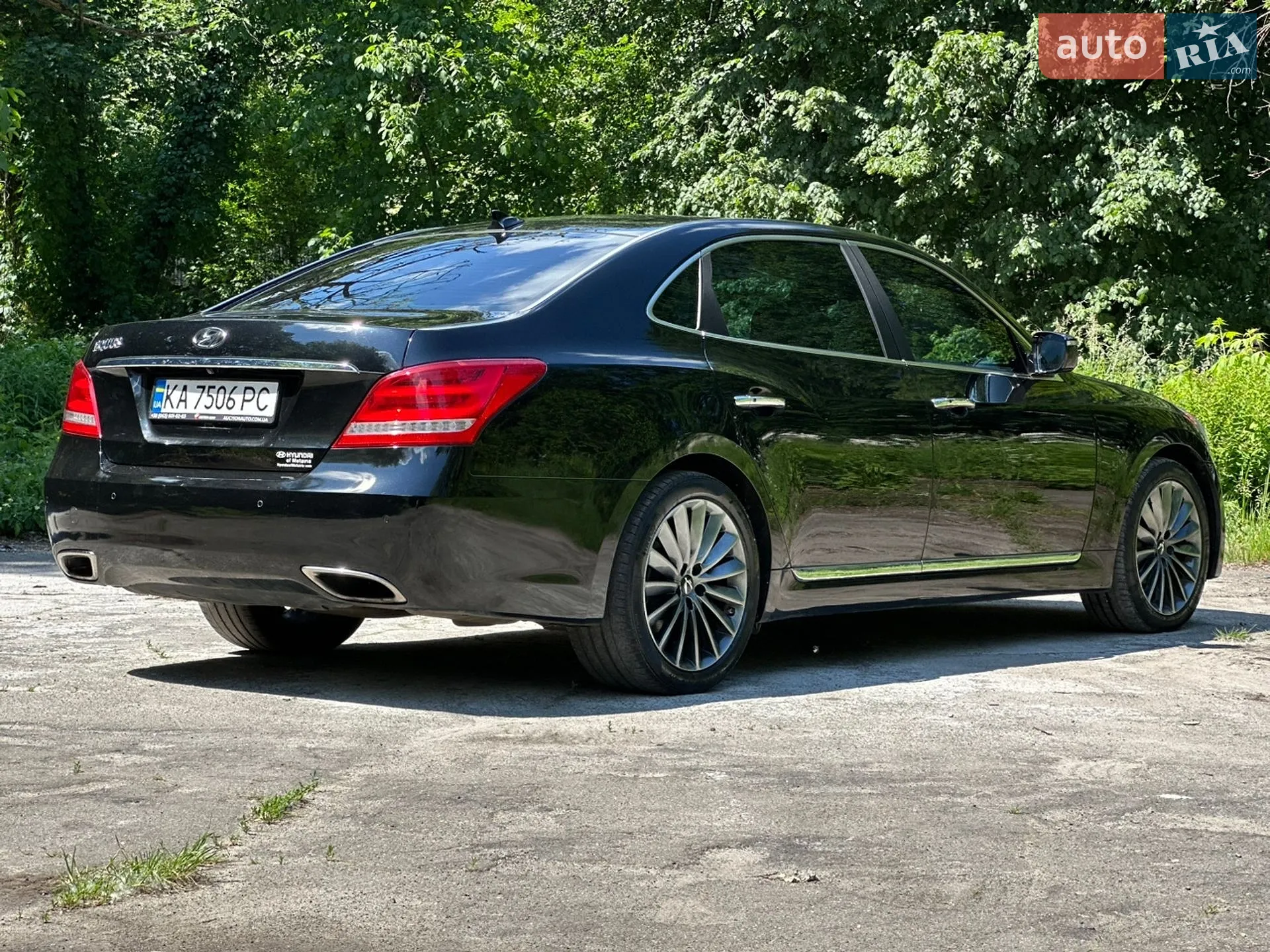 2015 Hyundai Equus - мініатюра 22