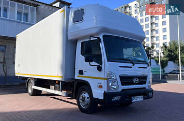 Грузовой фургон Hyundai EX8 2021 в 