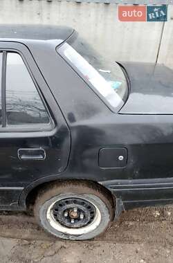 Седан Hyundai Excel 1993 в Одессе