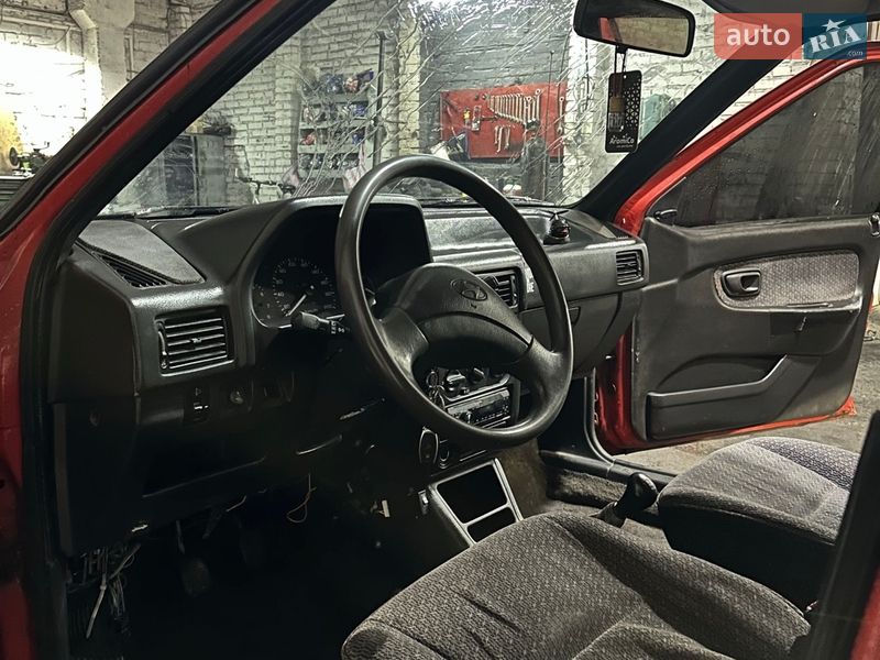 Седан Hyundai Excel 1993 в Ковеле фото 5 Седан Hyundai Excel 1993 в Ковеле