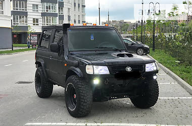 Позашляховик / Кросовер Hyundai Galloper 2001 в 