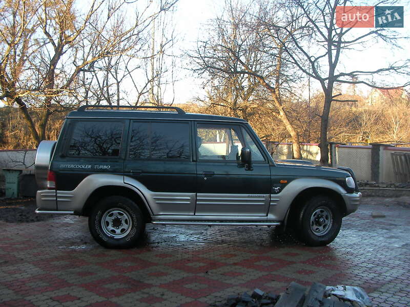 Позашляховик / Кросовер Hyundai Galloper 1999 в Рівному
