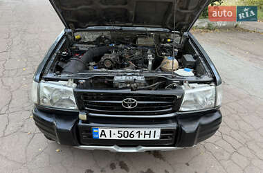 Внедорожник / Кроссовер Hyundai Galloper 1995 в 