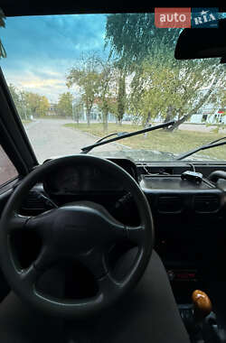 Внедорожник / Кроссовер Hyundai Galloper 1995 в 