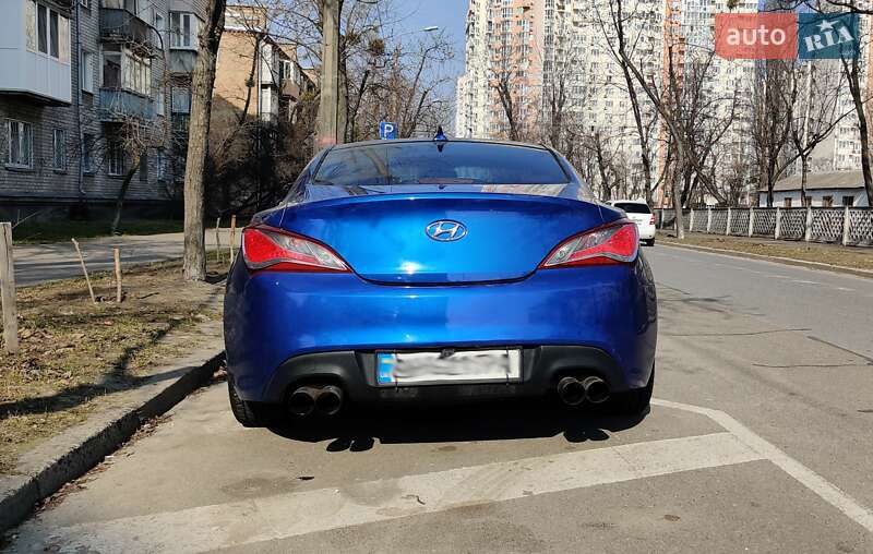 Купе Hyundai Genesis Coupe 2013 в Києві