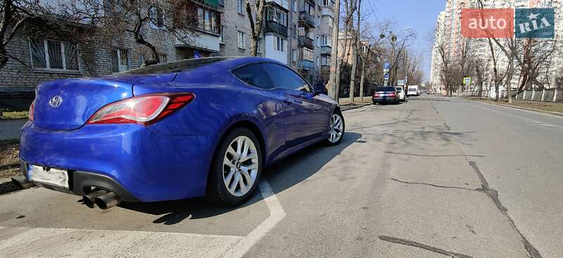 Купе Hyundai Genesis Coupe 2013 в Києві