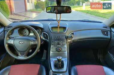 Купе Hyundai Genesis Coupe 2010 в Одесі