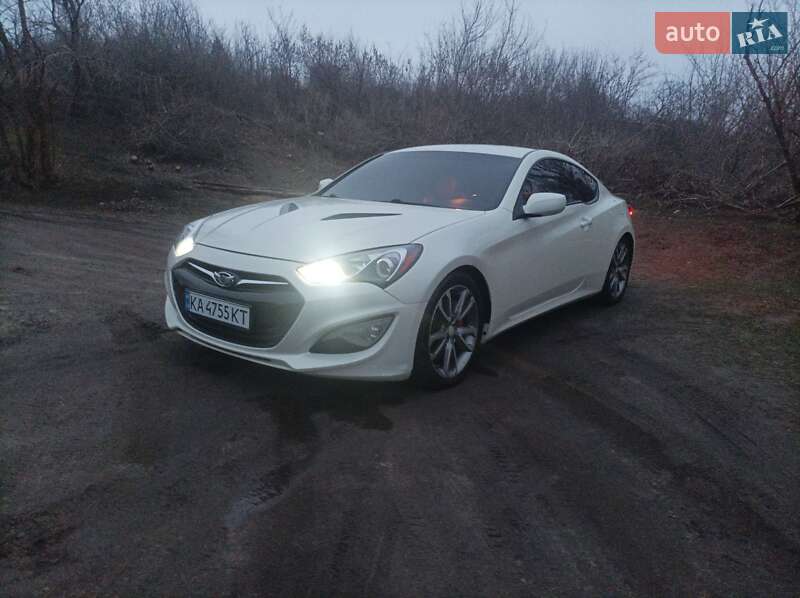 Купе Hyundai Genesis Coupe 2012 в Изюме
